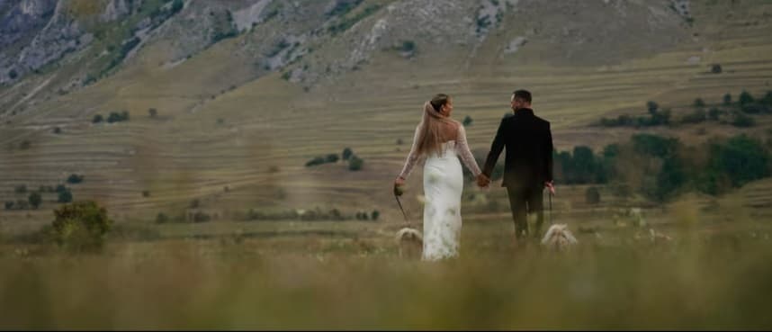 Marius & Lavinia - Fotografii de Artiv Wedding Films