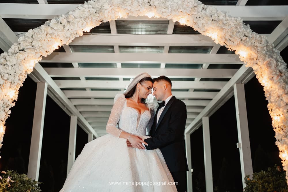 Alina&IonuÈ› - Fotografii de Mihai Popa Fotograf