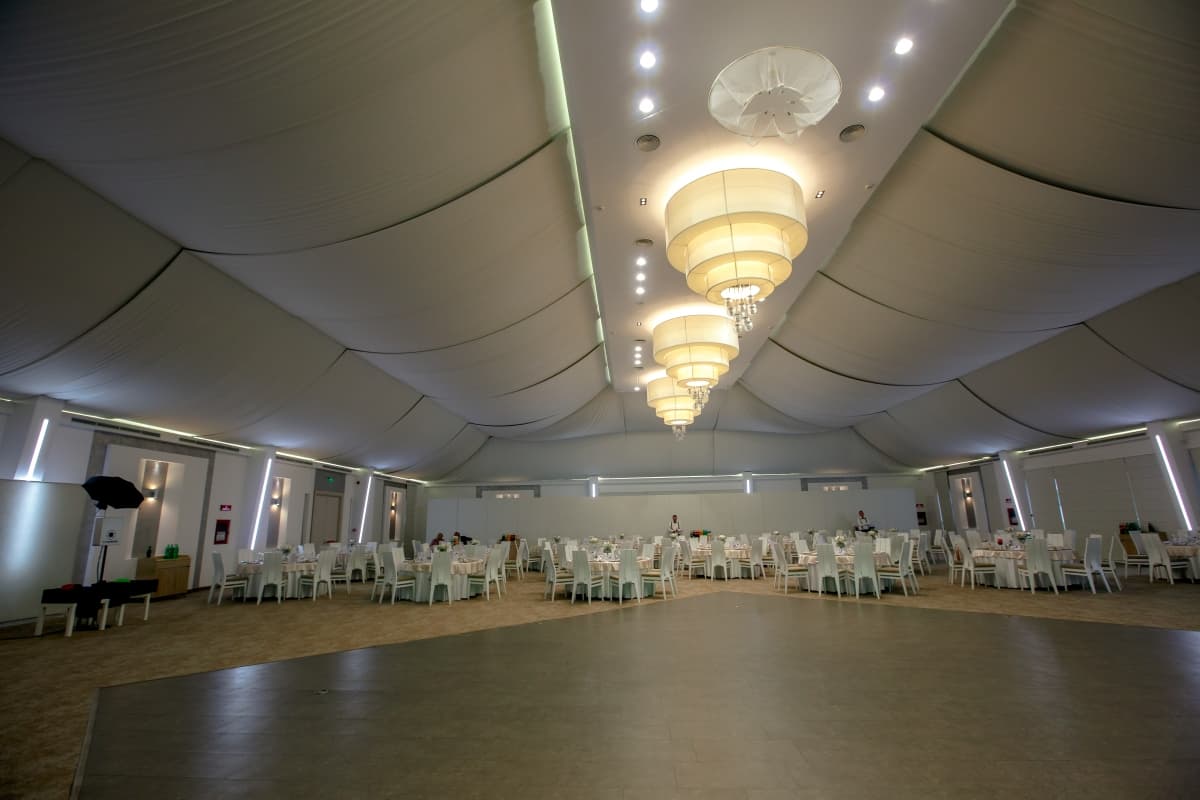 Ballroom Nova 2 - locatie pentru nunti in Târgoviște, Dâmbovița