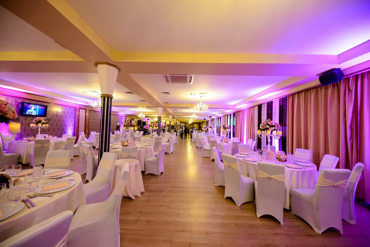 Restaurant El Grande OK &amp; Wiener Haus - locatie pentru nunti in Drobeta-Turnu Severin, Mehedinți