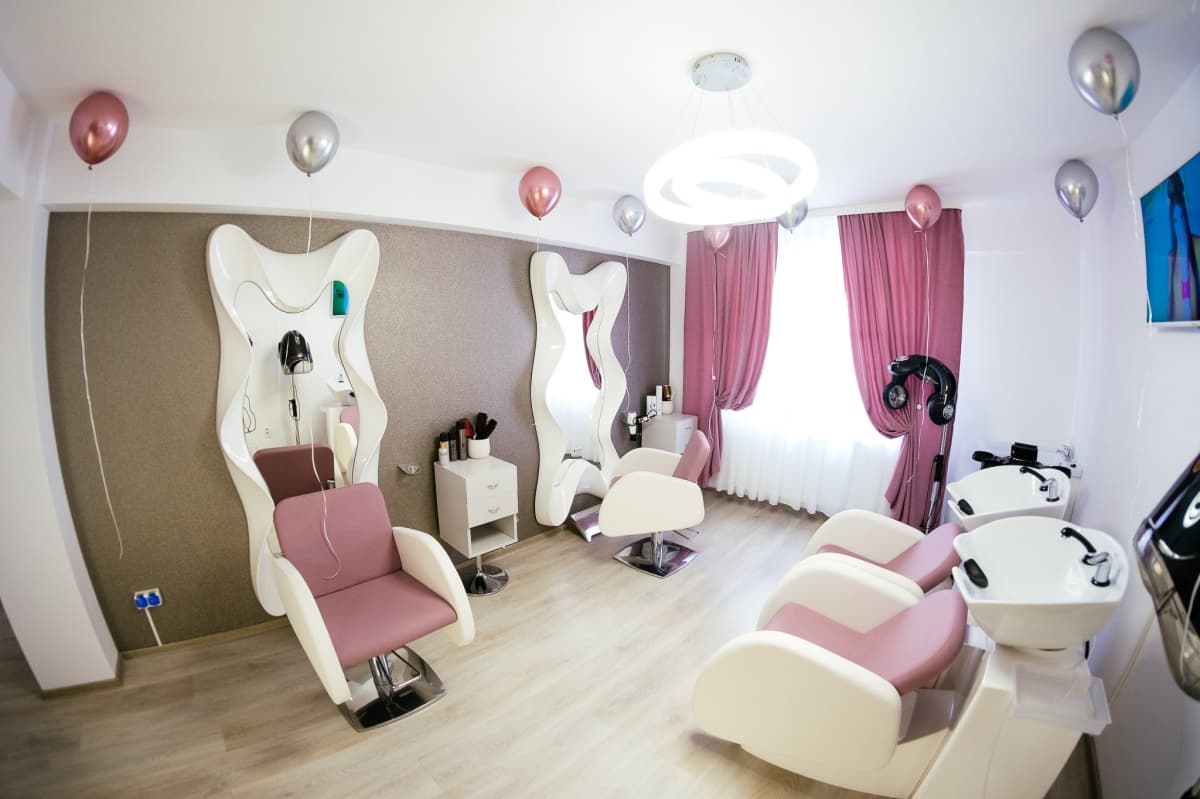 Nubia Studio - Pitești, Argeș