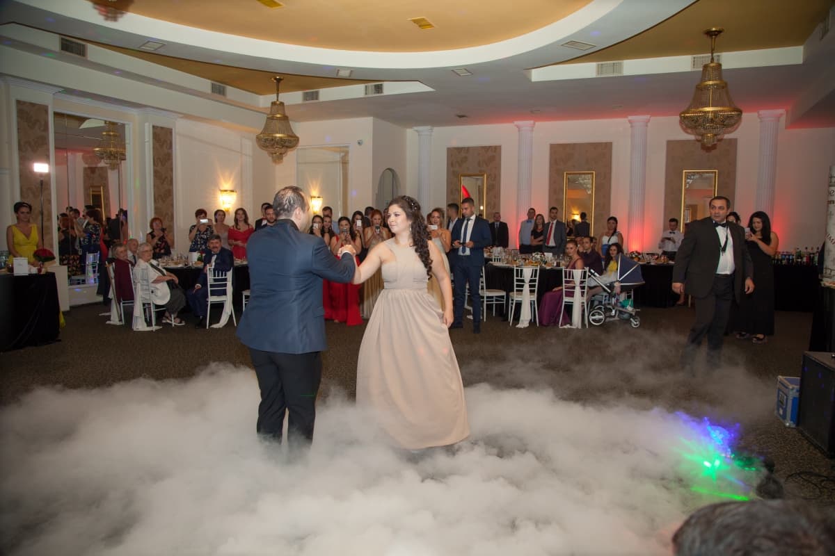 Salon Elegance &amp; Spa - locatie pentru nunti in Focșani, Vrancea