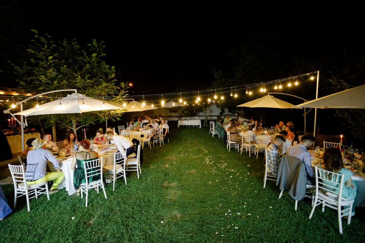 Gradina cu lavanda - locatie pentru nunti in Afumați, Ilfov