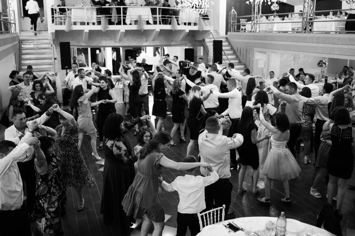 Ballroom Montana - locatie pentru nunti in Teșila, Prahova
