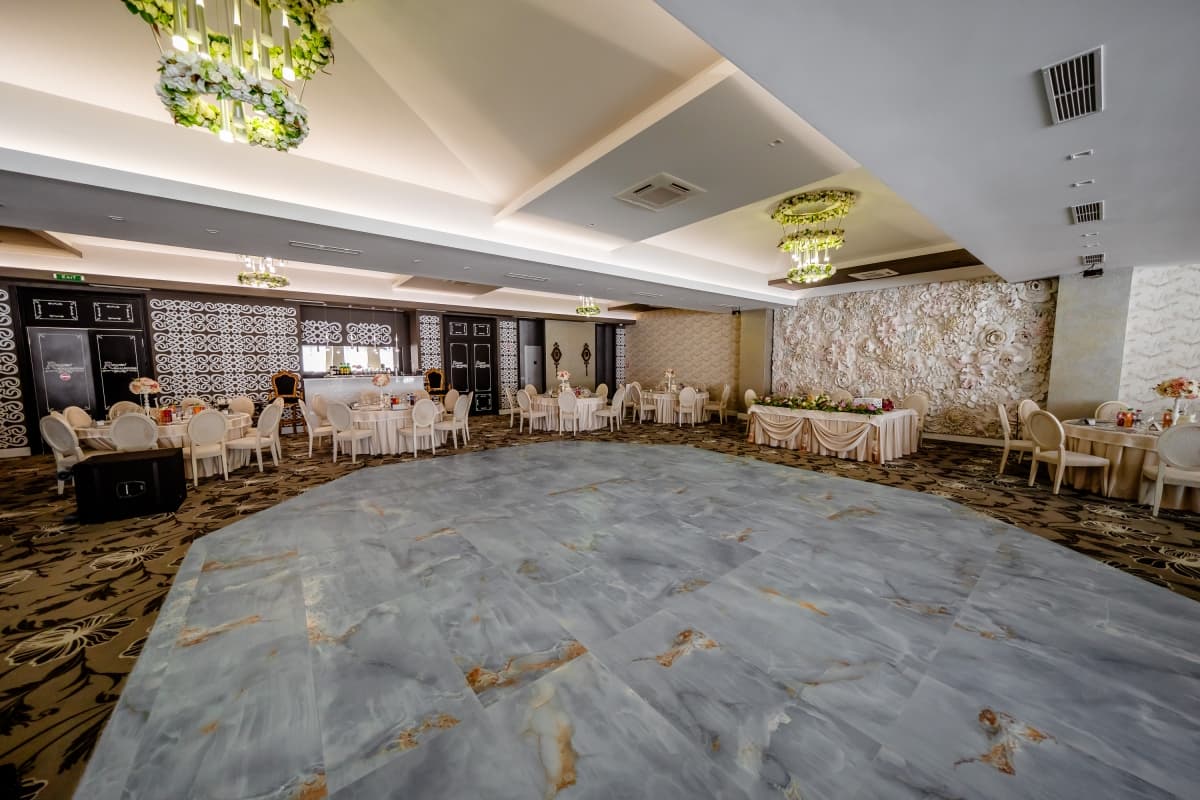Royal Ballroom - Panciu