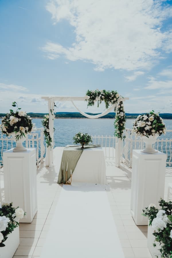 Shaker Events - locatie pentru nunti in Budeasa Mare, Argeș