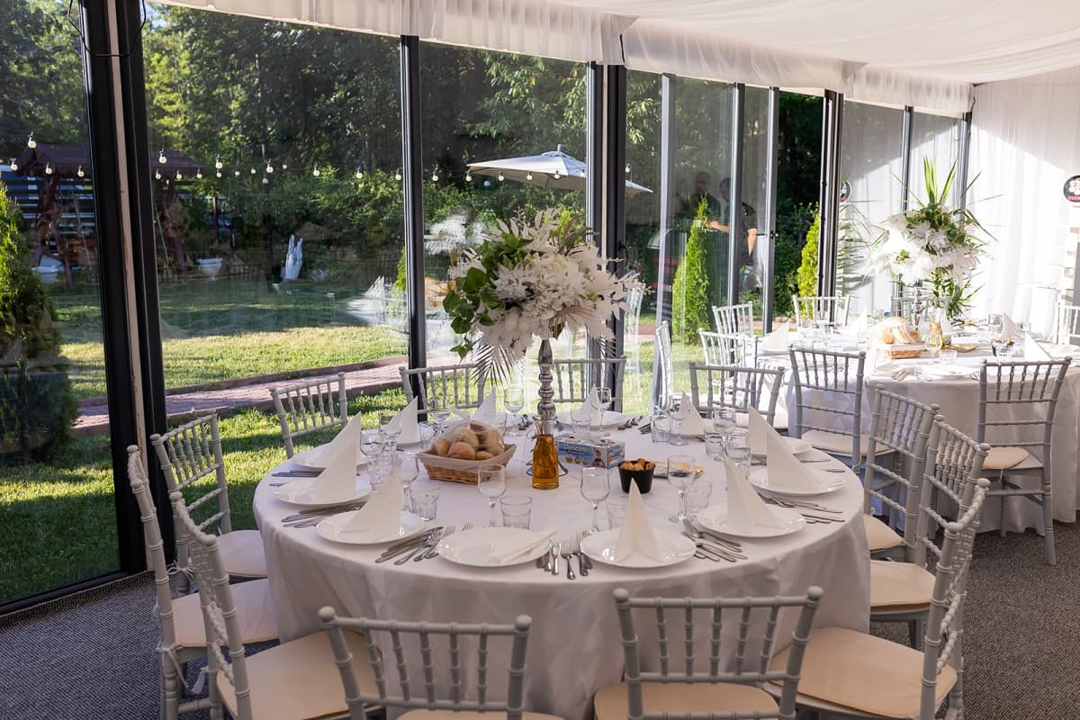 Vladi Events  - locatie pentru nunti in Crușeţ, Gorj