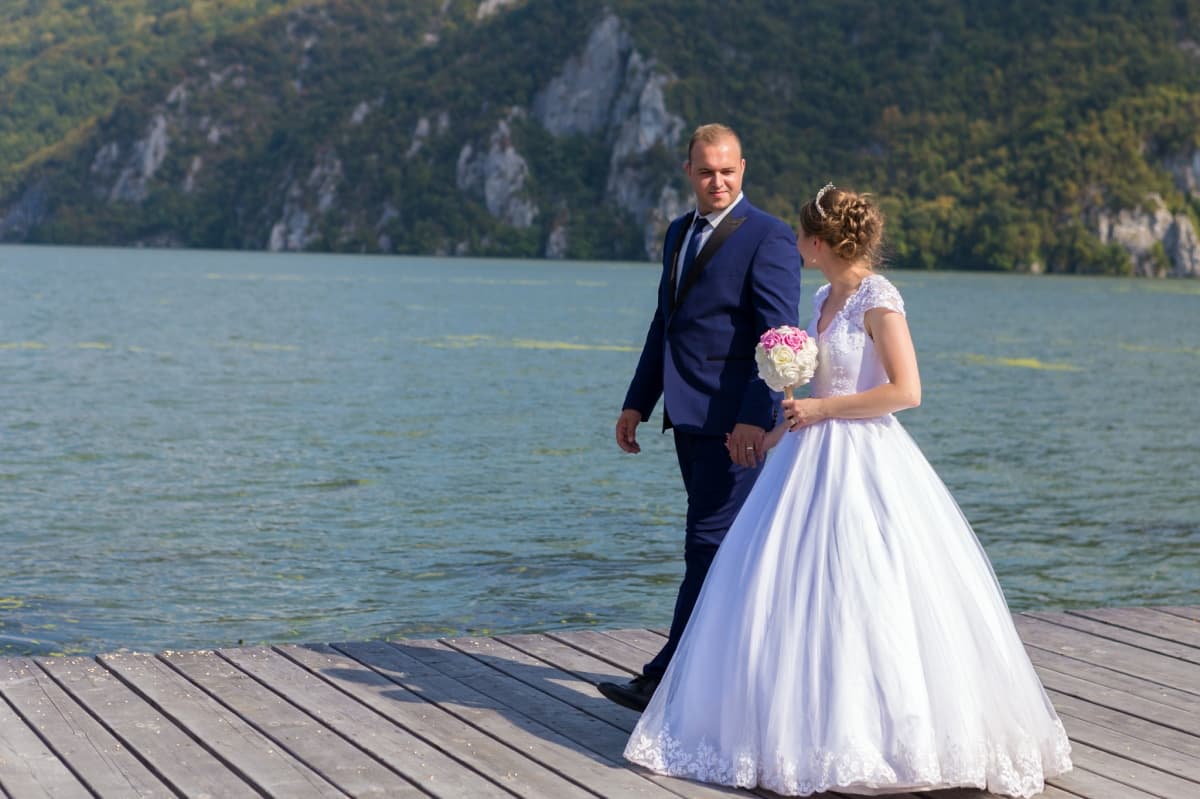 Pensiunea Septembrie - locatie pentru nunti in EÈ™elniÈ›a, Mehedinți