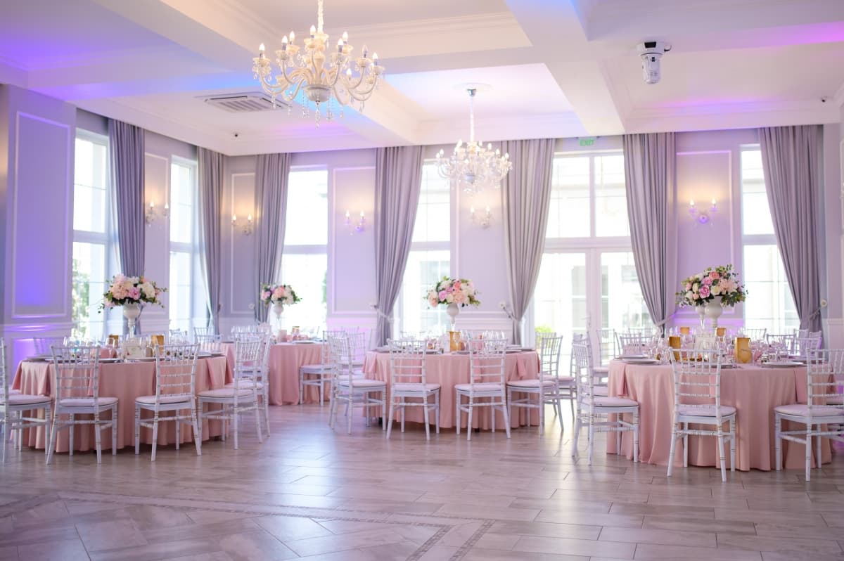 Annes Event Ballroom - Moșnița Nouă