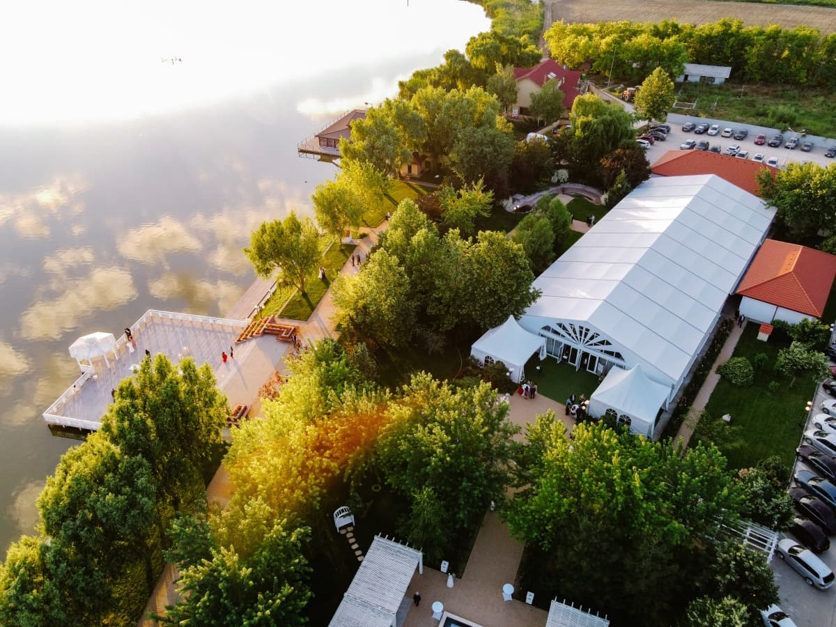 Restaurant Iezer - Gheorghe Lazar