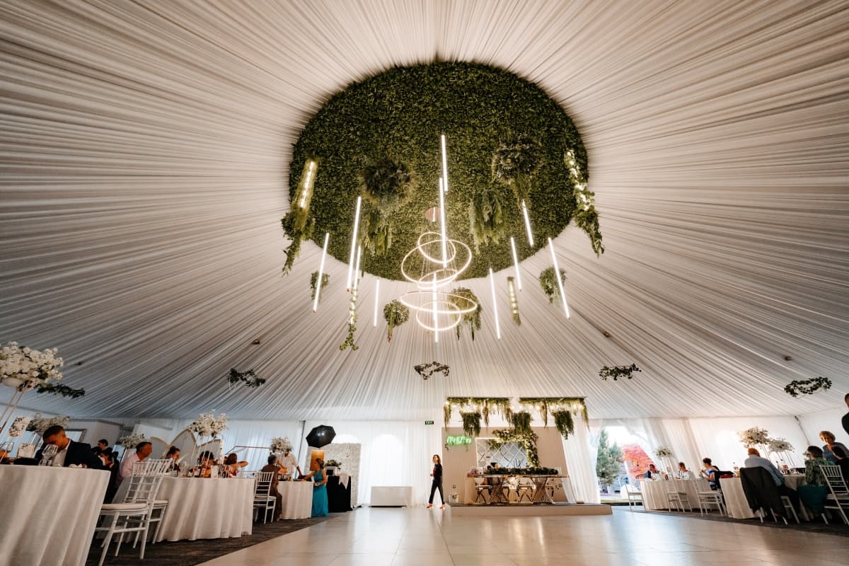 Trattoria Summer Garden & Events - Onesti